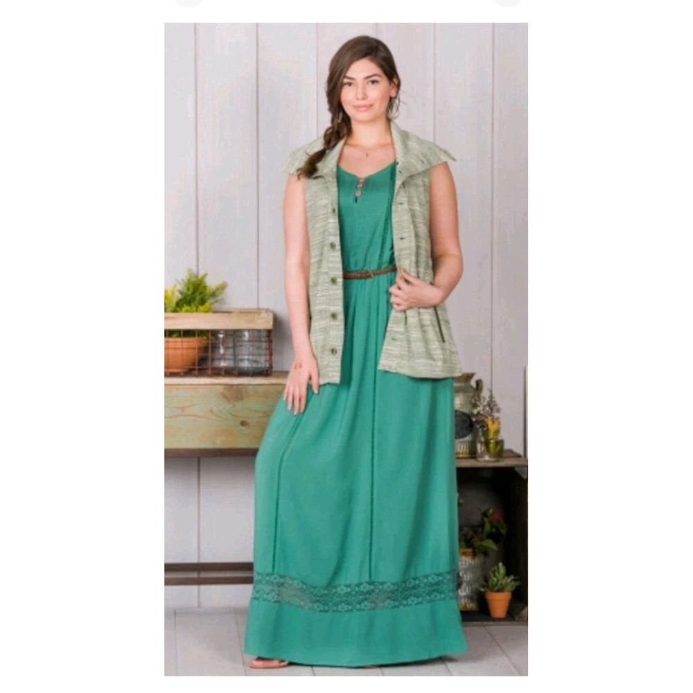Matilda Jane Dress Women's Small Green Maxi Button Boho Lace Detail Sundress